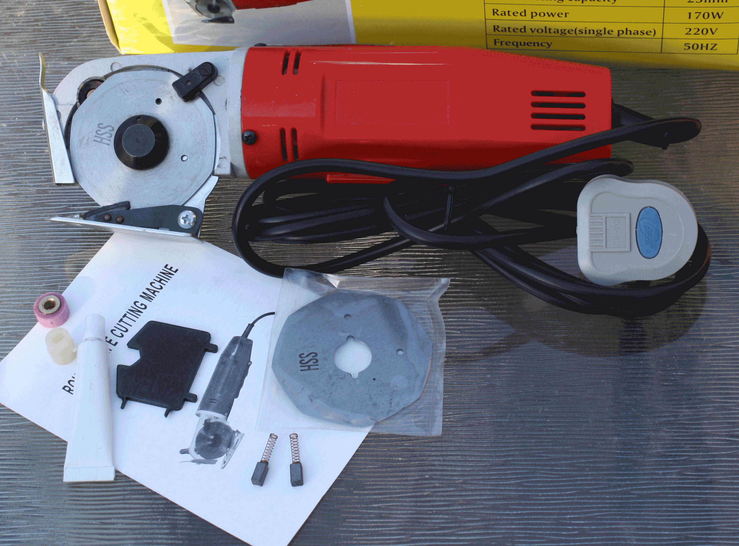 0mm Handheld cutter with knife sharpener.